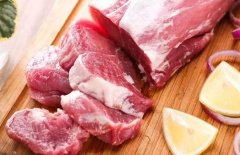 市場中購買的肉，竟然掐出水了，這是怎么一回事呢？